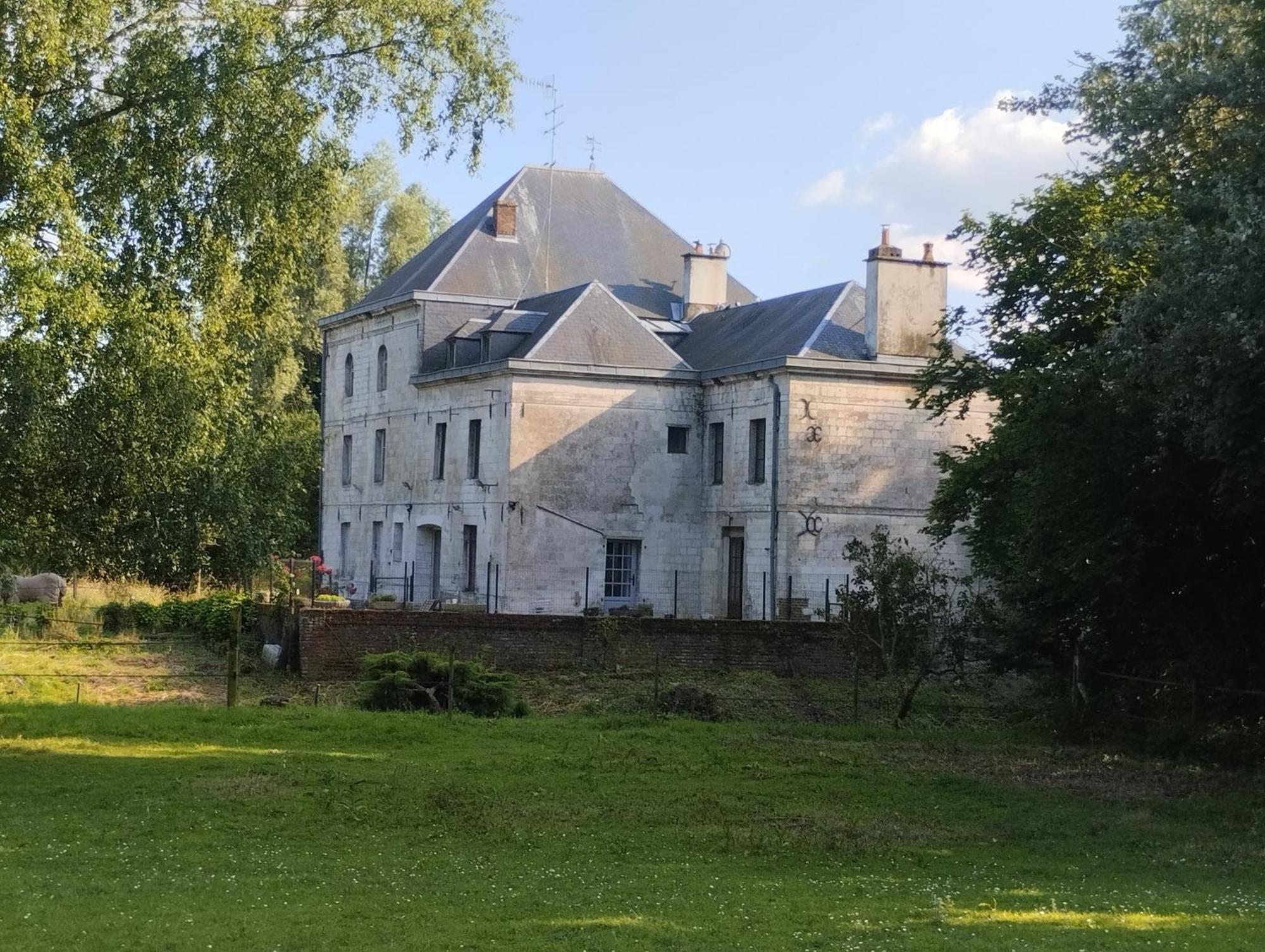 Haras De La Ressee Agnez-les-Duisans Exterior photo